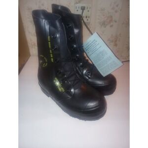 Vintage 1985 Artic Cold Weather Bata Miltitay Boots 9 AB/6w